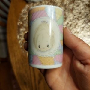 Vintage 80's Hallmark Candle Betsey Clark